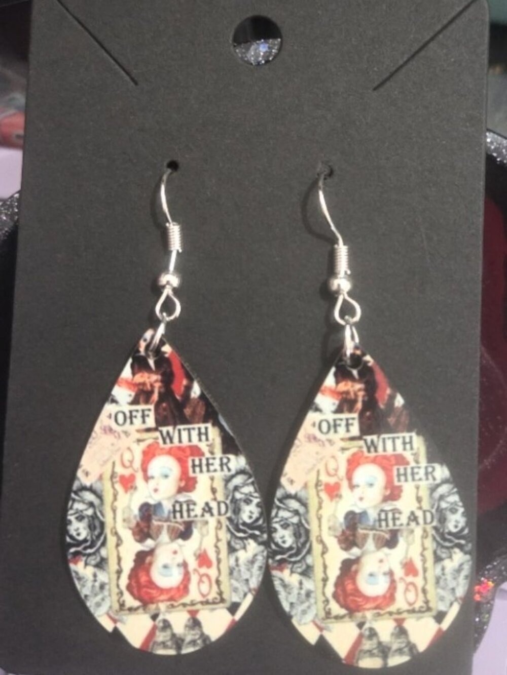 Alice in Wonderland Earrings: Queen of Hearts